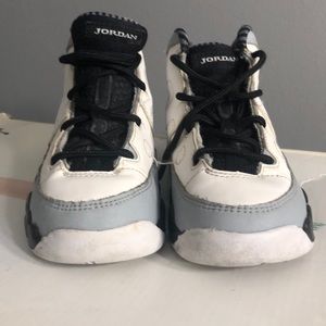 Jordan 9s Barrons retros 100% authentic size toddler 9C